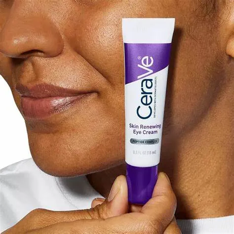 CeraVe%20Skin%20Renewing%20Eye%20Cream%2014.2g%20-%20Image%203