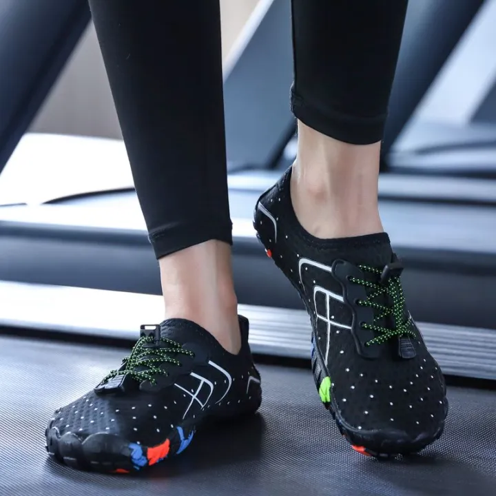 Couple%20Upstream%20Shoes%20Gym%20Indoor%20Sports%20Treadmill%20Shoes%20Yoga%20Skipping%20Rope%20Training%20Female%20Soft%20Bottom%20Beach%20FiveFingers%20-%20Image%203