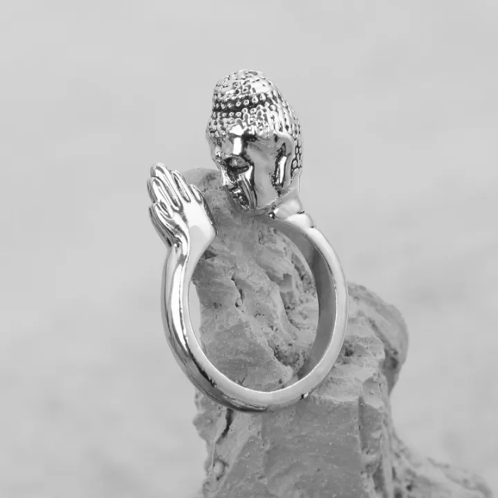 Vintage%20Punk%20Skull%20Ring%20Men's%20Stainless%20Steel%20Steampunk%20Cross%20Ring%20for%20a%20Gothic%20Touch%20-%20Image%206