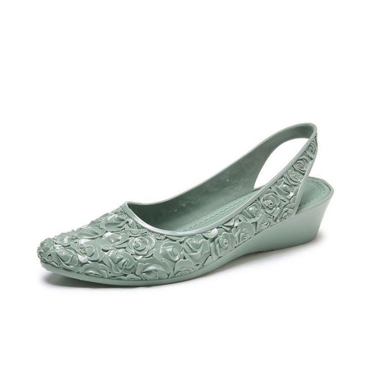 New%20Low-Top%20Waterproof%20Shoes%20Rain%20Shoes%20Rain%20Boots%20Women's%20Summer%20Work%20Rubber%20Shoes%20Fashion%20Non-Slip%20Women's%20Sandals%20Jelly%20Slip-on%20Shoes%20-%20Image%202
