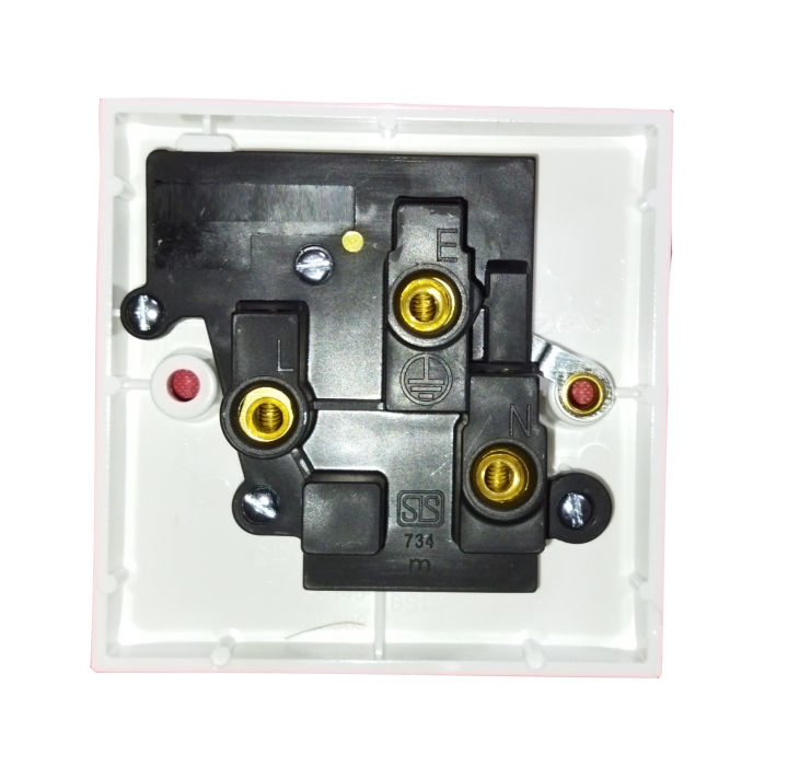 13A%20Square%20Pin%20Switch%20Socket%20Plug%20Point%20-%20Image%204
