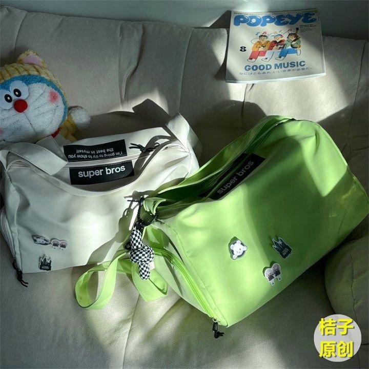 Messenger%20Bag%20Versatile%20Handheld%20Travel%20Bag%20Japanese%20Girl%20South%20Korea%20Trend%20ins%20Large%20Capacity%20Men's%20Gym%20Bag%20Sports%20Style%20-%20Image%204