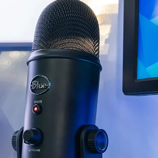 Blue%20Yeti%20USB%20Microphone%20-%20Image%203