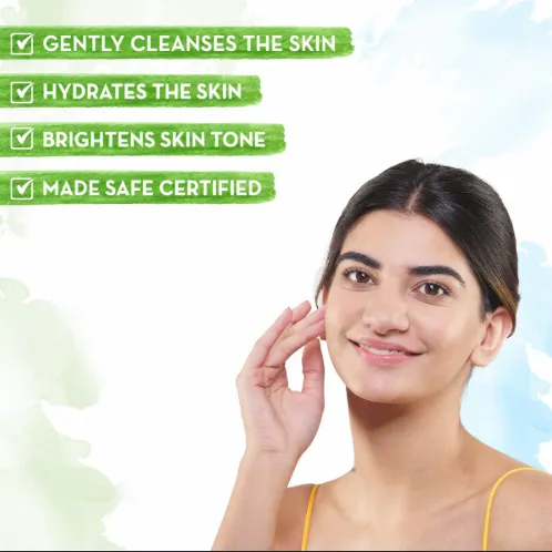 Mamaearth%20Rice%20Face%20Wash%20With%20Rice%20Water%20&%20Niacinamide%20for%20Glass%20Skin%20-%20100%20ml%20-%20Image%203