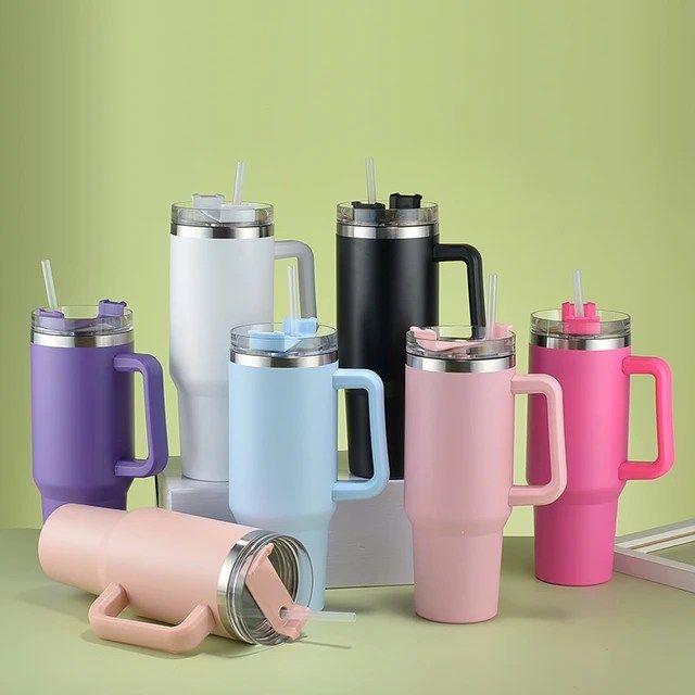 40oz/1500ml%20Vacuum%20Insulated%20Stainless%20Steel%20Tumbler%20with%20Handle%20&%20Straw%20-%20Double-Wall%20Insulated,%20Travel%20Mug%20Leakproof%20Lid,%20for%20Hot%20&%20Cold%20Beverages,%20Car,%20Office,%20Gym,%20Outdoor%20Use,%20Gym%20Hydration,%20Modern%20Tumbler,%20Thermal%20Water%20Bottle,Stainless%20Steel%20Bottle%20-%20Image%203