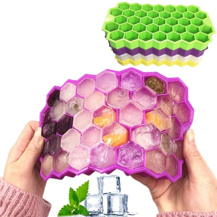 Honeycomb%20Ice%20Cube%20Tray,%2037%20Lattice%20Food%20Grade%20Silicone%20Ice%20Cube%20Maker%20Mould%20with%20Lids%20Easily%20Removable%20Ice%20Tray%20Mould%20for%20Ice%20Cream%20Party%20Cold%20Drink%20-%20Image%209