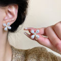 Fashion Simple Pearl Flower Stud Earrings For Women Wedding Jewelry Party Accessries Gifts. 