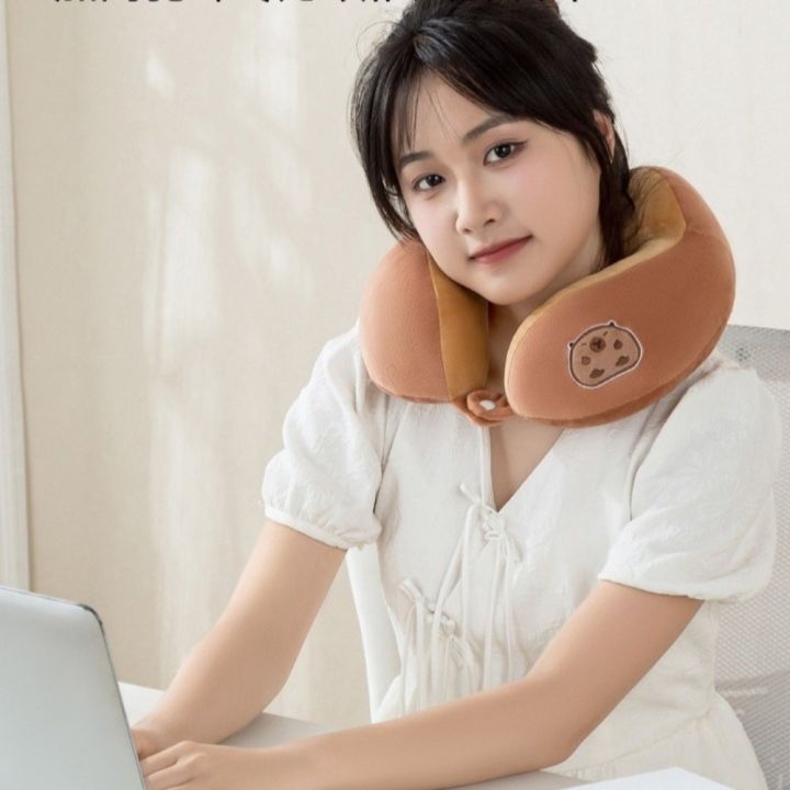 Portable%20Cartoon%20Capybara%20U-shaped%20Pillow%20Plush%202%20in%201%20Travel%20Neck%20Support%20Pillow%20Soft%20Eye%20Mask%20Pillow%20Office%20Chair%20Cushions%20-%20Image%205
