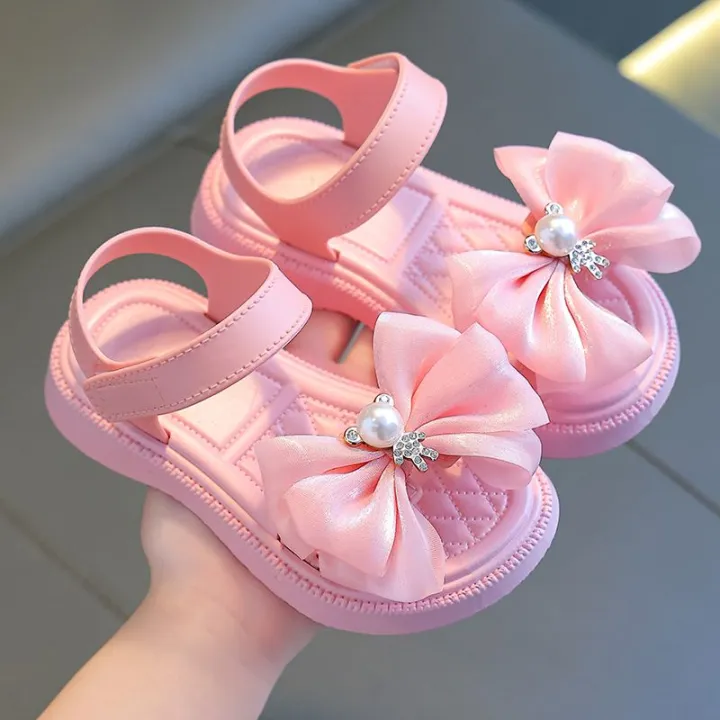 Girls'%20Sandals%20New%20Fashion%20Summer%20Middle%20and%20Big%20Children%20Girls%20Non-Slip%20Princess%20Shoes%20Little%20Girls%20Soft%20Bottom%20Beach%20Shoes%20-%20Image%208