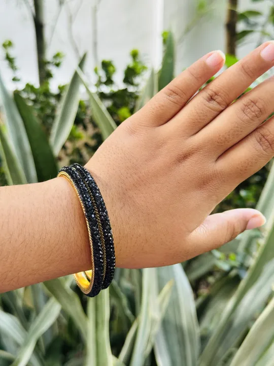 Gold%20color%20Fashion%20Jewlery%20Beautiful%20one%20pair%20bangle%20with%20white,%20gold,%20multi%20color%20stones%20and%20pearl%20for%20women%20and%20girl%20gift%20items%20for%20girls%20-%20Image%209