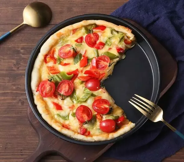Pizza%20Plate%20Round%20Deep%20Dish%20Pizza%20Pan%20Tray%20Carbon%20Steel%20Non-stick%20Pizza%20Stone%20Mold%20Baking%20Tool%20Baking%20Form%20for%20pizza%2029cm,%2026cm,%2024cm%20-%20Image%206