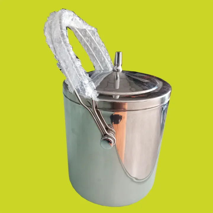 Stainless%20Steel%20Ice%20Bucket%20with%20Lid%20/%20Double-Walled%20Ice%20Bucket%20with%20Lid%20/%202%20Liter%20Insulated%20Ice%20Bucket%20-%20Image%203
