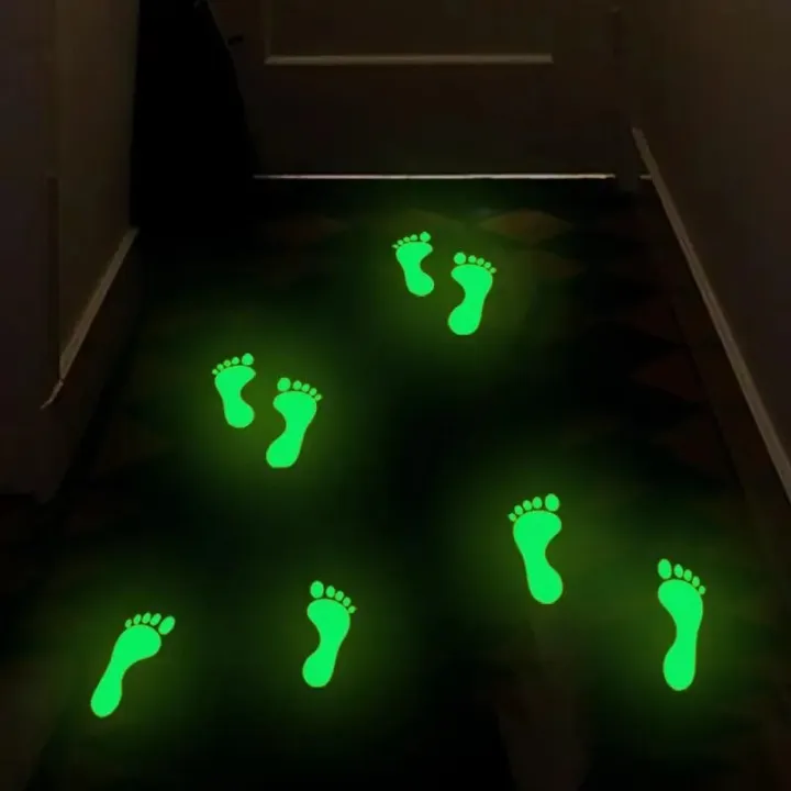 Luminous%20Footprint%20Stickers%20Decals%20Glow%20In%20The%20Dark%20Stickers%20Boy%20Girl%20Gift%20PVC%20Foot%20Floor%20Wall%20Sticker%20Home%20Decor%20Accessories%20-%20Image%204