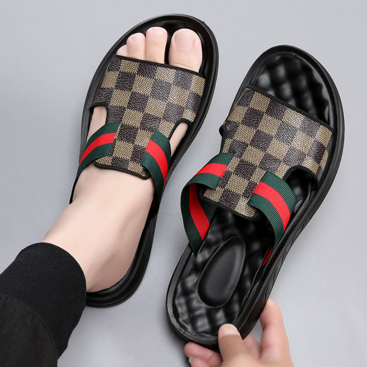 Men's Sandals Summer New Slippers Dual-Use Driving Leather Sandals Non-Slip Outdoor Leather Beach Shoes Fashionable Men's Shoes