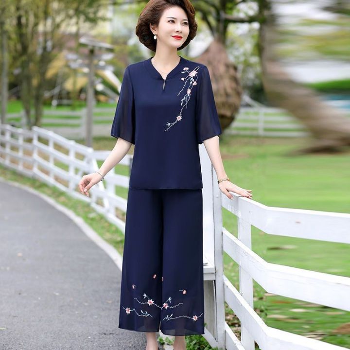 Mom Summer Clothes Suit Chiffon Small Shirt Middle-Aged and Elderly Women's Short Sleeve T T-shirt Western Style Top Wide Leg Pants Two-Piece Thin