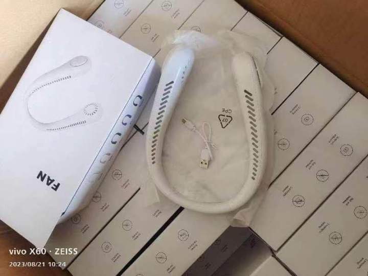Portable%20Bladeless%20Neck%20Fan,%204000mAh%20USB%20Rechargeable%20Hanging%20Neck%20Fan,%20Headphone%20Style%20Wearable%20Personal%20Cooling%20Fan%20with%203%20Speed%20Settings%20for%20Travel,%20Office%20&%20Outdoor%20Sports%20-%20Image%206