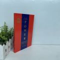 The Concise 48 Laws Of Power (The Robert Greene Collection) ，Robert Greene. 