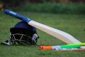 LIVOX® Super-5 Cricket Bat Grips with 1 Wooden Grip Cone Ultra Tacky (Pack of 6)(FROM INDIA)NUZ. 