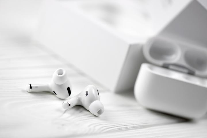 i12%20tws%20Pro%20Wireless%20Bluetooth%20Headset%20earphone%20Earbuds%20for%20Android%20Mobile%20Phones%20Features%20i7s%20tws,%20i11%20tws,%20i12%20tws,%20i15%20tws,%20airdots%20redmi,%20Pro%204,%20Pro%205,%20Pro%206%20-%20Image%207