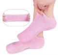 Moisturizing Gel Socks Foot Care Gel Moisturizing Silicone Socks Non Slip Heel Socks Chapped Foot Care Socks Women Men Soft Feet Rough Skin Pedicure Comfortable Spa Silicone Gel Lined Moisturizing Socks, Full Feet Protector Beauty Foot Mask for Softening. 