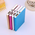 Ultra-thin portable phone power bank   Business Gift Large Capacity 4000 mAh Power Bank Customizable LOGO. 