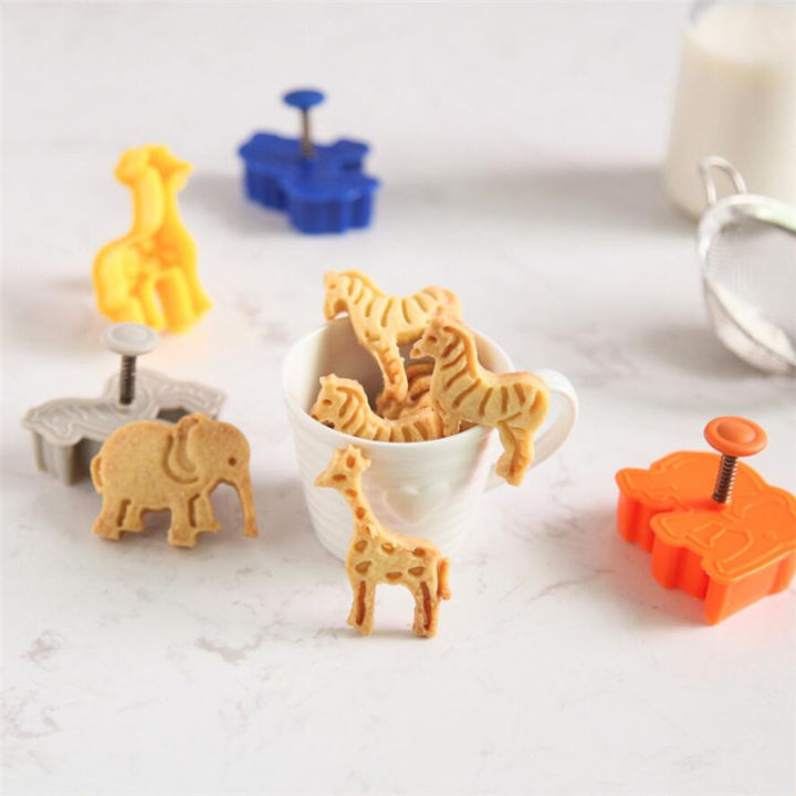 4pcs/set%20Lion%20Giraffe%20Zebra%20Elephant%20Animal%20Fondant%20Cake%20Mold%20Biscuit%20Cookie%20Plunger%20Cutters%20Sugarcraft%20Cake%20Decorating%20Tools%20-%20Image%205