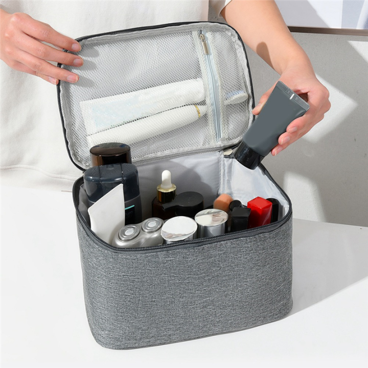 Travel%20Men%20Toiletry%20Bag%20Out%20of%20Household%20Travel%20Oxford%20Fabric%20Waterproof%20Makeup%20Bag%20Women'S%20Cosmetics%20Storage%20Bag%20Easy%20to%20Use%20Black%20-%20Image%207