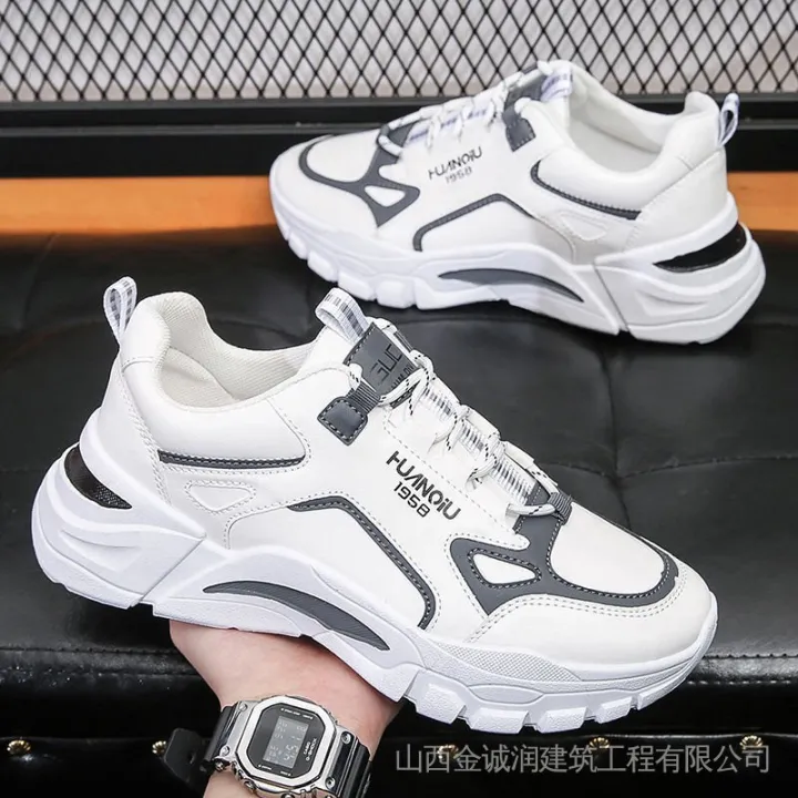 Universal%20Spring%20New%20Sports%20Shoes%20Men's%20Mid-Top%20Breathable%20Versatile%20Korean%20Casual%20Shoes%20Trendy%20Running%20Shoes%20Low%20Trendy%20Shoes%20-%20Image%202