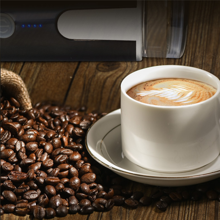 Coffeemaker%20Portable%20Coffee%20Maker%20Rechargeable%202%20in%201%20Design%201200mAh%20Battery%20One%20Button%20for%20Hiking%20-%20Image%202