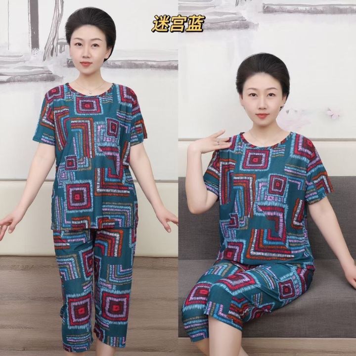 Summer%20New%20Loose%20Mom%20Wear%20Short%20Sleeve%20Leisure%20Extra%20Large%20Oversized%20Middle-Aged%20and%20Elderly%20Grandma's%20Suit%20Imitation%20Ice%20Silk%20Two-Piece%20Suit%20-%20Image%202