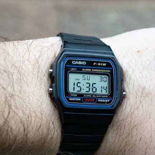 Casio%20watch%20-%20Image%203