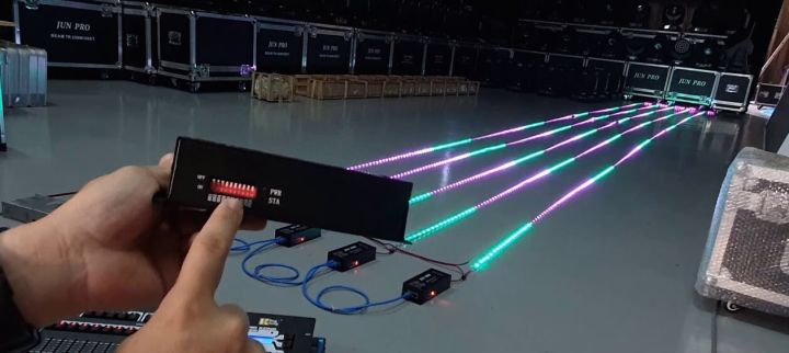 PIXEL%20LED%20WS2812b%20Addressable%2060LED/M%20RGB%205M%20Strip%20-%20Image%203