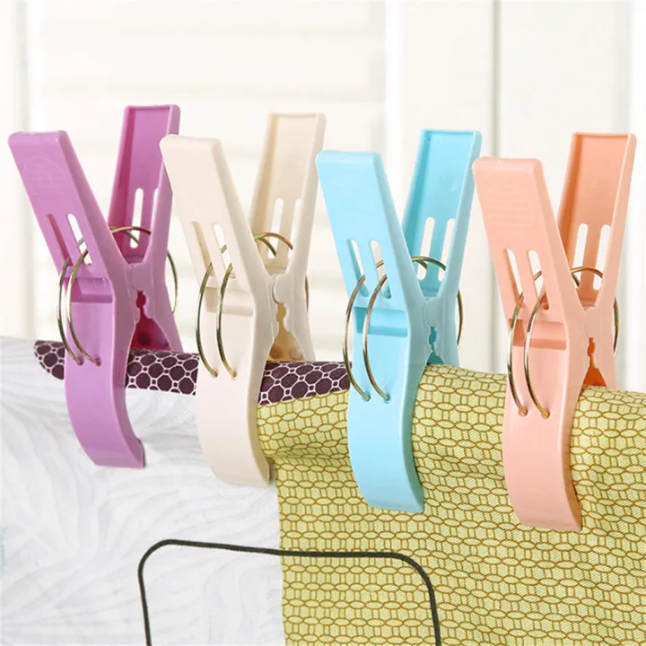 4pcs%20/set%20Clothes%20Hanger%20Beach%20Towel%20Clips%20Clothes%20Drying%20Clips%20Large%20Plastic%20Windproof%20Clothes%20Hanging%20Peg%20Quilt%20Clamp%20Holder%20for%20Beach%20Chair%20-%20Image%204