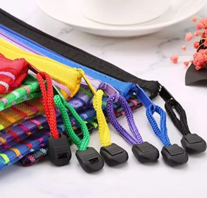 Stripe%20purse(pencil%20case)%20-%20Image%204