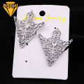 1Pair Unisex Fashion Hollow Geometric Flower Brooch Pin Suit Tie Hat Scarf Badge. 