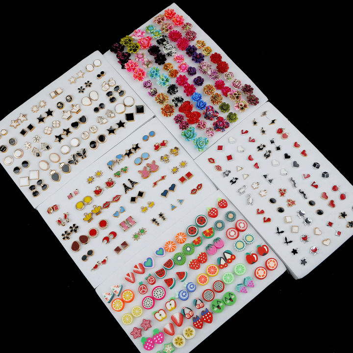 36%20Pairs%20Mixed%20Glue%20Needle%20Earrings%20Set%20with%20Acrylic%20Diamonds%20and%20Pearls%20-%20Image%203