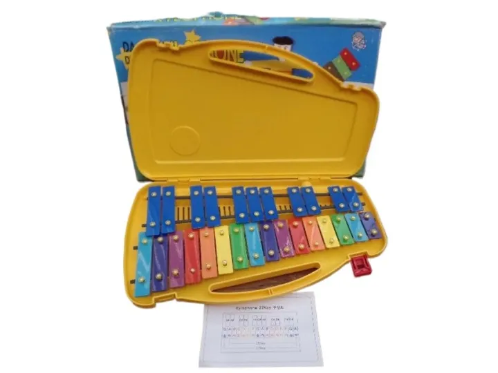 Glockenspiel%20with%20Hard%20Case%20&%20Beaters%2027%20notes%20DB-27K%20Made%20in%20Korea%20ISO-9001%20%E2%80%93%20Xylophone%20m%C3%A9tallique%20chromatique%20%E2%80%93%20Cartes%20de%20musique%20faciles%20avec%2023%20chansons%20percussion%20-%20Image%204