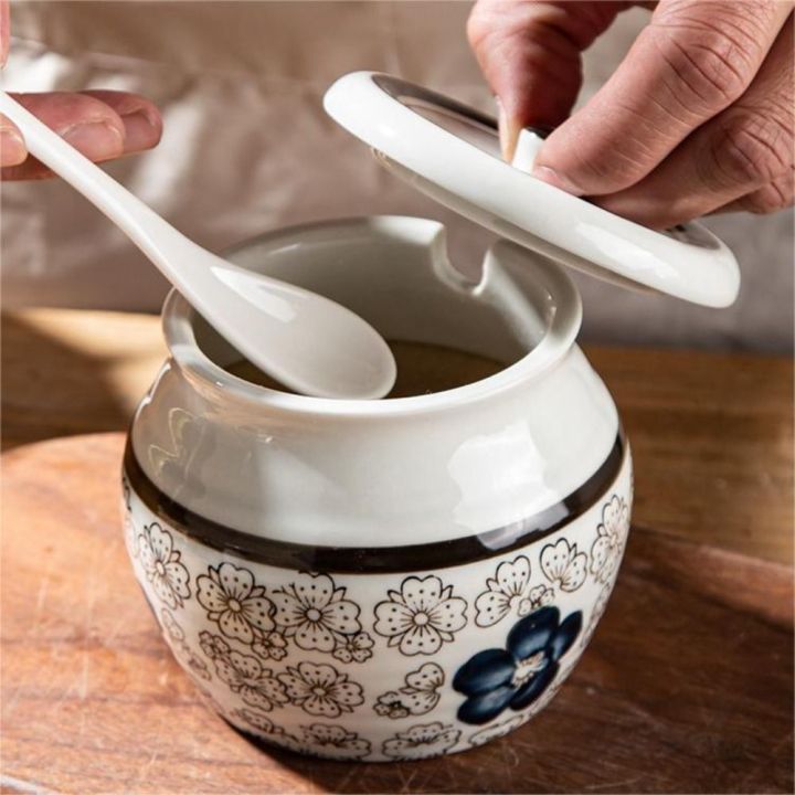 Household%20High%20Temperature%20Resistant%20Ceramic%20Lard%20Jar%20with%20Lid%20Chinese%20Traditional%20Japanese-Style%20Ceramic%20Seasoning%20Bottle%20with%20Spoon%20Spice%20Jars%20Salt%20-%20Image%203
