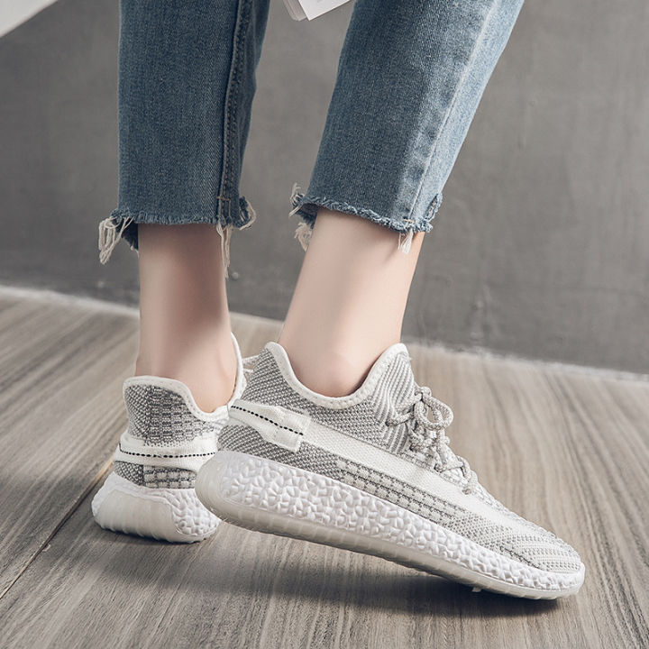 Yeezy%20Boost%20350%20rubber%20women's%20shoes%20sports%20running%20shoes%20-%20Image%203
