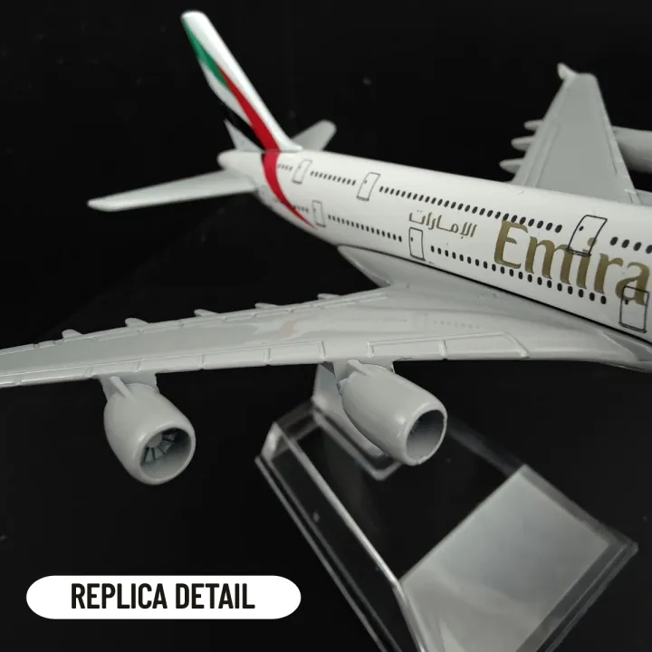 Emirates%20Airlines%20Aircraft%20model%20Scale%201:400%20Metal%20Model%20Aviation%20Plane%20Collectible%20Toys%20-%20Image%204