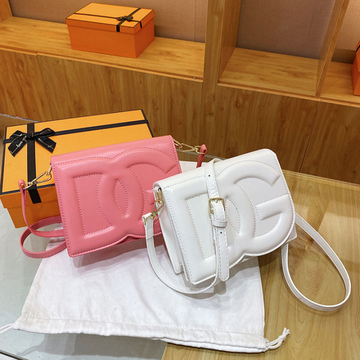2023New%20European%20and%20American%20Fashion%20&%20Trend%20Macarons%20Solid%20Color%20Single-Shoulder%20Bag%20Special-Interest%20DesigninsWestern%20Style%20Crossbody%20Bag%20-%20Image%204