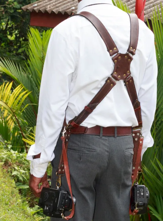 Top%20Class%20Leather%20Camera%20Leather%20Strap%20Holder%20for%20Action%20Shooting%20Camera%20Mount%20Gadget%20Strap%20100%25%20Leather%20Straps%20Belt%20for%20Photographer%20Director%20Top%20Class%20-%20Image%203