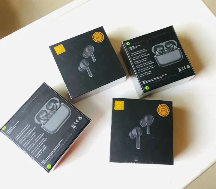 Apple%20Airpods%20Pro%20Gen%202%20Matt%20Black%20Edition%20-%20Image%206