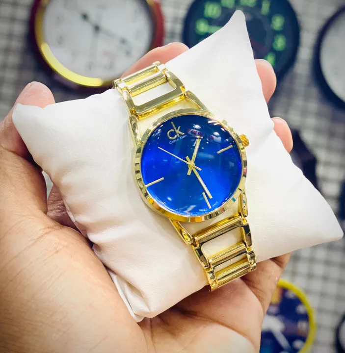 CK%20ladies%20gold%20color%20dial%20watch%20-%20Image%202