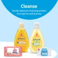 Johnson's Baby Gift Pack with Pouch. 