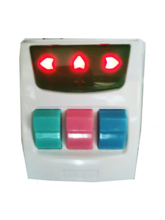 13A%20Fused%20Switched%20Adapter%203%20Way%20-%20733937%20-%20Image%204