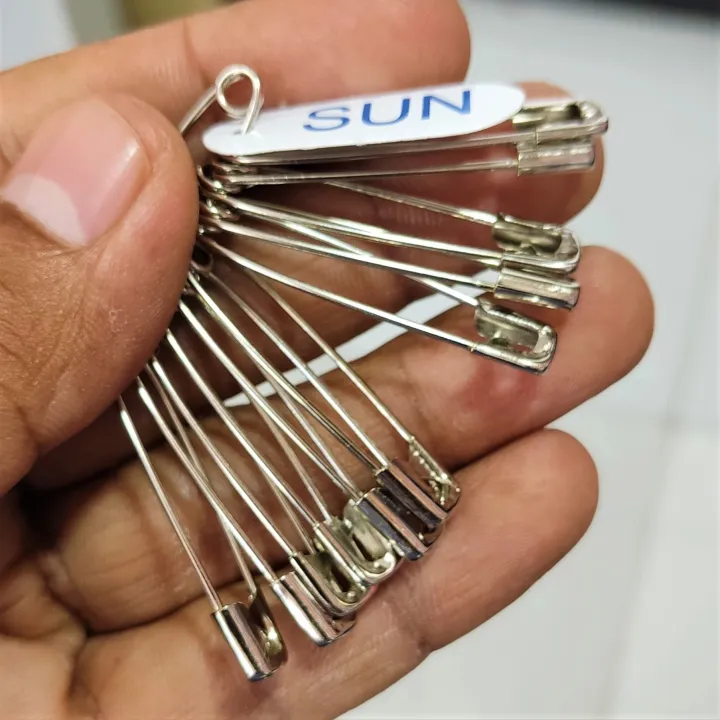 Women's%20Silver%20Color%20Steel%20Safety%20pin%20Saree%20Pins%20No%201%20-%2012%20Pcs%20-%20Image%204