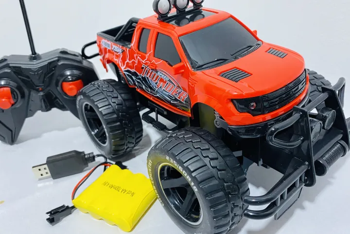 RC%20Car%202WD%20Remote%20Control%20Climbing%20Rally%20JEEP%20/%20Truck%20/Car/Cab%20Cross%20Country%20Rechargeable%20OFF%20ROAD%201/14%20Scale%20HIGH%20Speed%202.4Ghz%20Version%20-%20Image%206