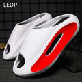 New In Slippers for Man Korean Fashion Summer Bathroom Lazy Beach Couple Platform Shoes Uni Casual Outdoor Men Jelly Slippers. 