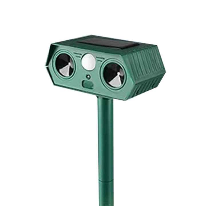 (GGBR) 2024 Ultrasonic Animal Repellent, 1-Pack Solar Outdoor Deer Repeller with Motion Sensor, Deters Cats, Squirrels, Rabbits